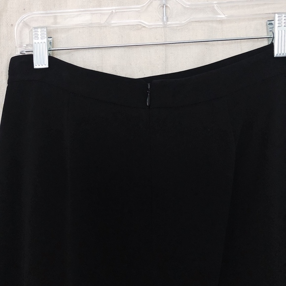 ALC Black Dean Skirt w/ Gunmetal Barbell Closure - Picture 7 of 8